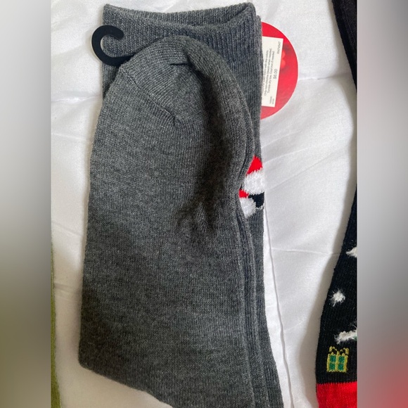 NWT 4 Holiday themed casual socks set 3 Adult 1 youth - Picture 4 of 6